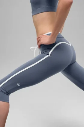 Airbrush High-Waist Race Pace Capri – Bluestone/White