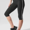 Airlift High-Waist Super Sleek Contrast Capri - Black/White