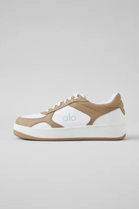 Alo Recovery Mode Sneaker – Gravel/White