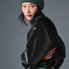 Cropped Afterglow Pullover - Black