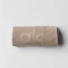 Performance No Sweat Hand Towel - Gravel
