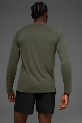 Triumph Long Sleeve Tee – Stealth Green