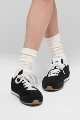 Unisex Half-Crew Understated Sock – Ivory