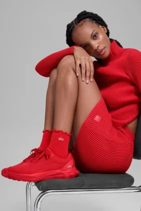 Women’s Lettuce Edge Sock – Bright Red