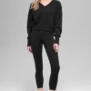Wool Cashmere Cropped New Class V-Neck Sweater - Black